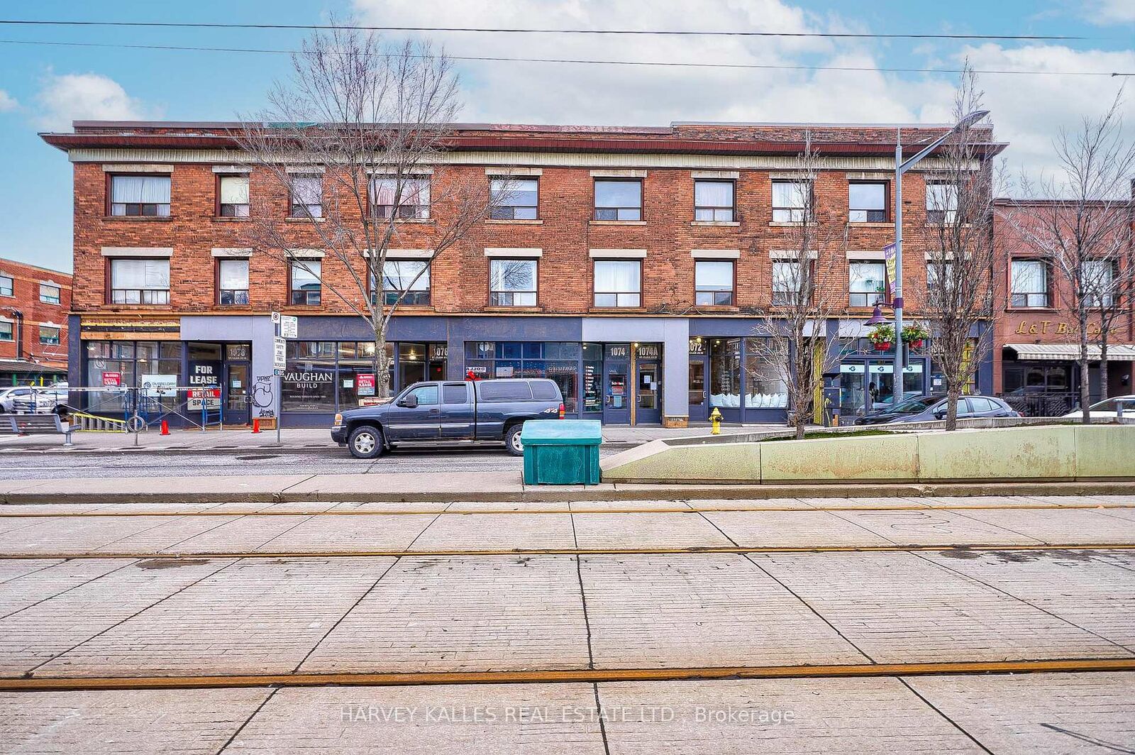 Property Photo: 1074 St Clair Avenue W 4 ON M6E 3H3