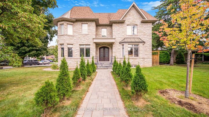 Property Photo:  1 Tally Lane  ON M2K 1V3 