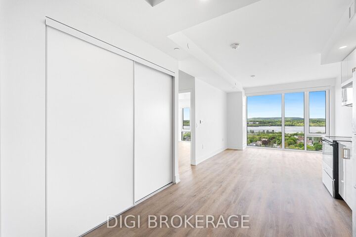 Property Photo:  2070 Scott Street 1304  ON K1Z 0C8 
