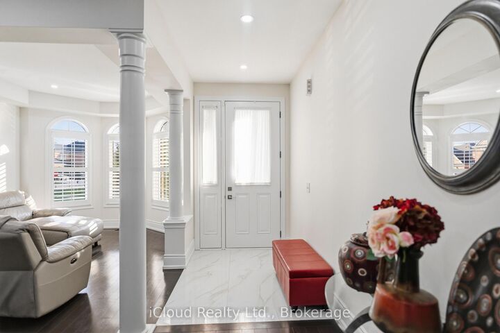 Property Photo: 5 Leith Drive ON L3Z 0G5