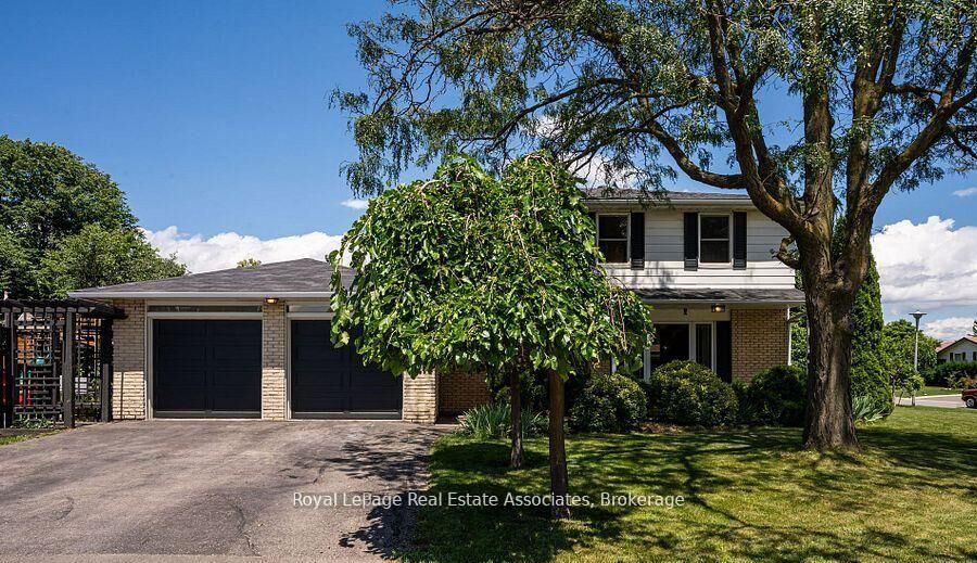 Property Photo: 1 Esplanade Road ON L6T 2C6
