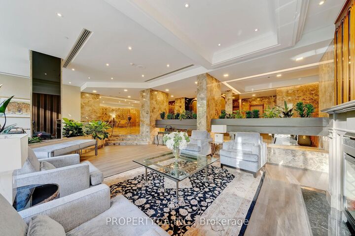 Property Photo: 1 Concorde Place 1202 ON M3C 3K6