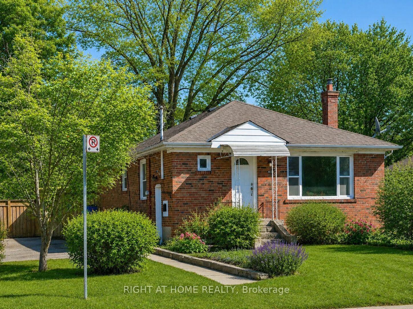 Property Photo: 48 Loney Avenue ON M3L 1E9