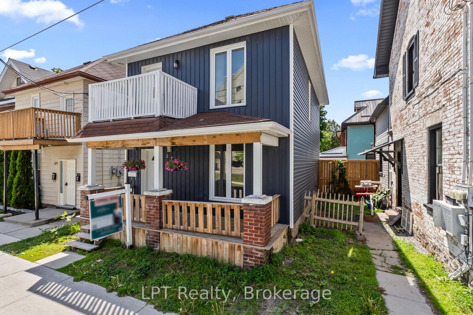 Property Photo:  273 Bethune Street  ON K9J 3L5 