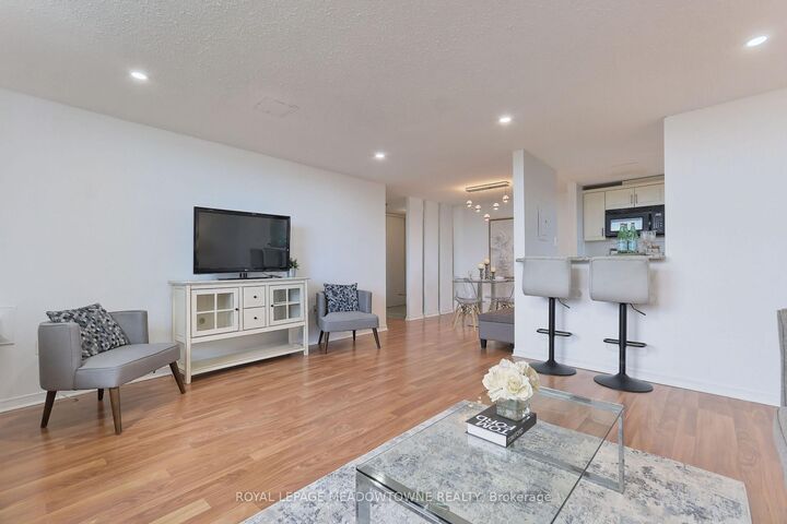 6720 Glen Erin Drive 1013 — photo 1