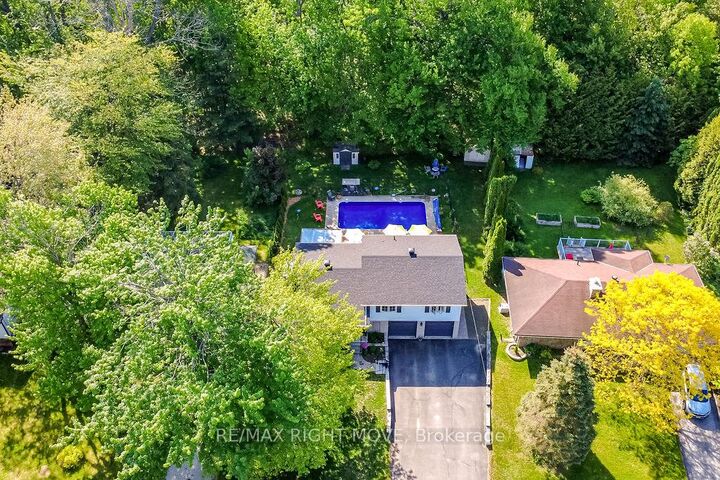 Property Photo: 355 Fairview Drive ON P1P 1L2