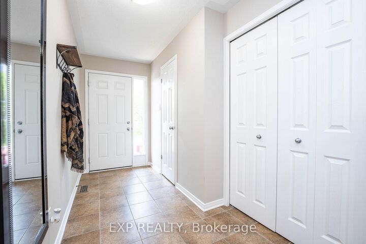 504 Barholm Private — photo 1