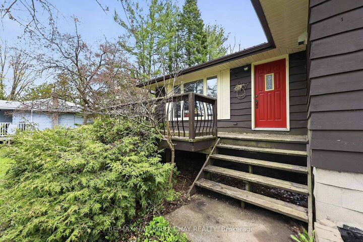 Property Photo:  2017 Warminster Side Road  ON L3V 0K5 