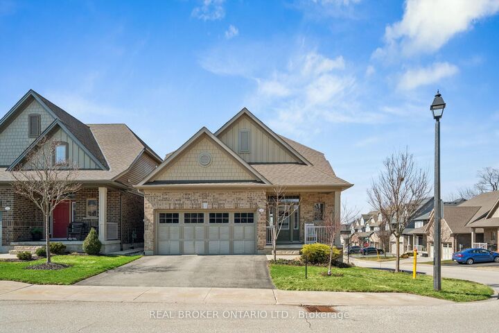 Property Photo: 10 Chestnut Drive ON N0B 2K0