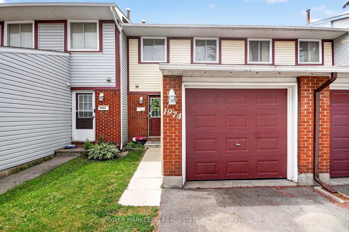 Photo de la propriété:  1974 Garden Park Lane  ON K1E 1E2 