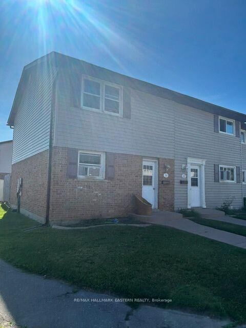 996 Sydenham Road 32 — photo 1