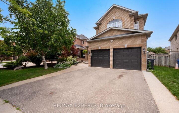Property Photo: 214 Waterbury Street ON L7E 2H9