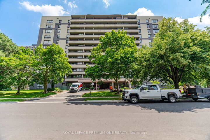 Property Photo: 100 Canyon Avenue 302 ON M3H 5T9