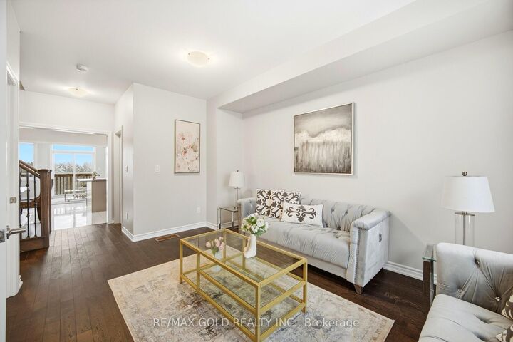 Property Photo:  52 Savino Drive  ON L6Z 0J7 