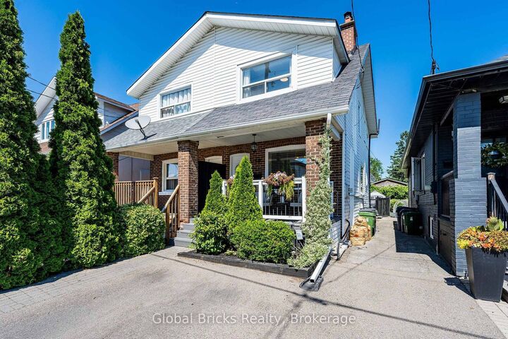 19 Elward Boulevard — photo 1