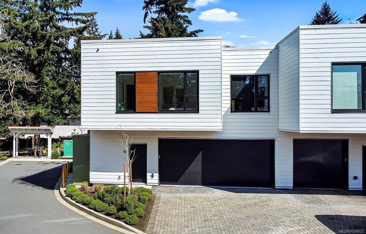 2330 Sooke Rd #10 — photo 1