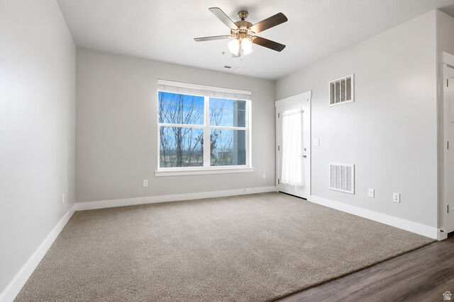 Property Photo: 14643 S McKellen Dr 101 UT 84096