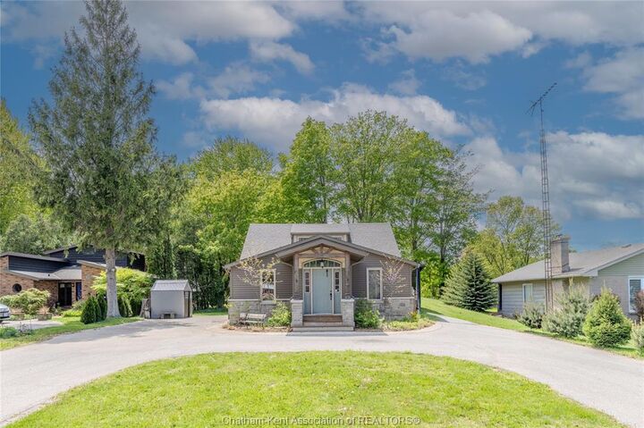 Property Photo: 22788 Creek Road ON N7M 0L4