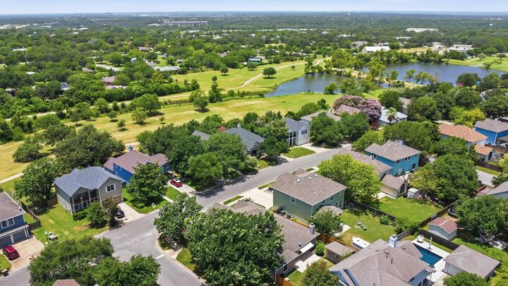 Property Photo:  485 Faircrest Drive  TX 78610 