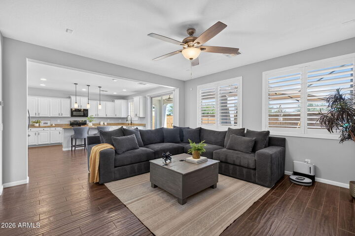 Property Photo:  10213 E Sable Avenue  AZ 85212 