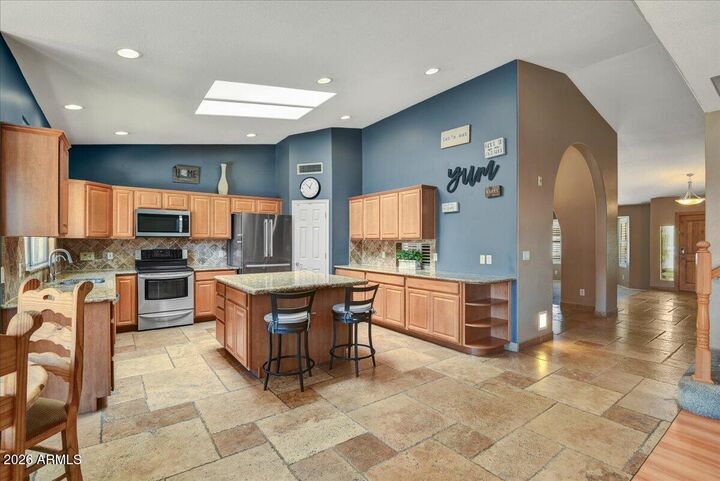 Property Photo: 5639 E Kings Avenue AZ 85254