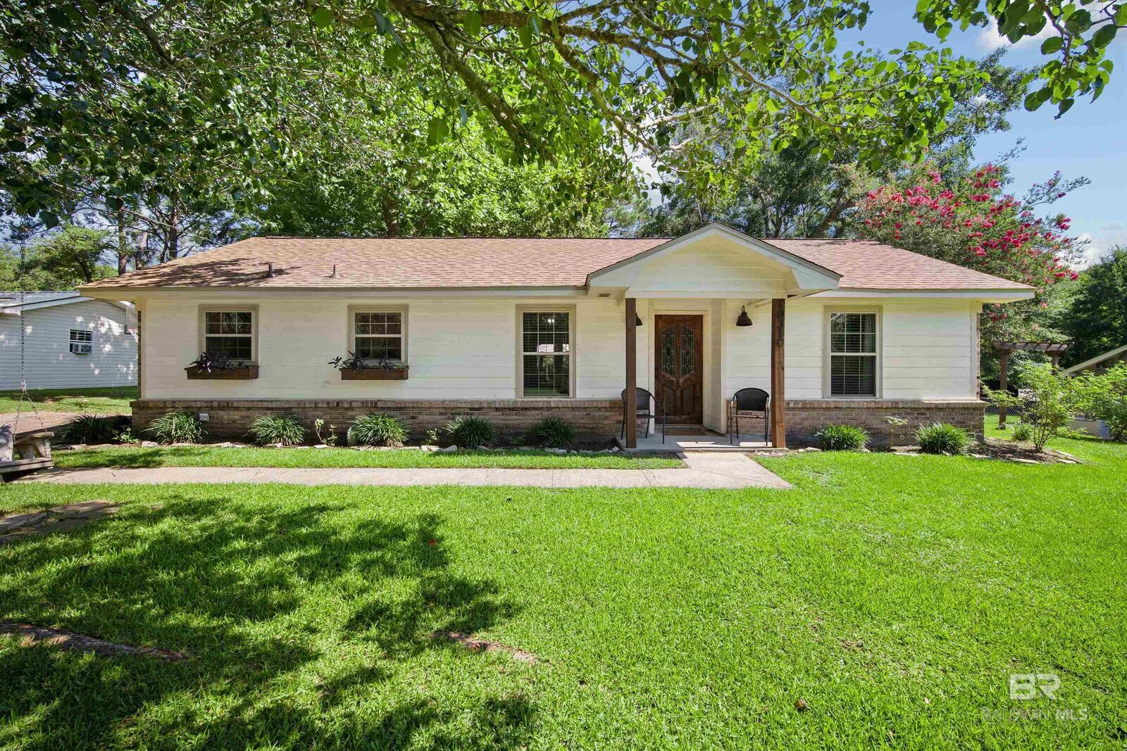 Property Photo:  10310 Southhill Drive  AL 36695 