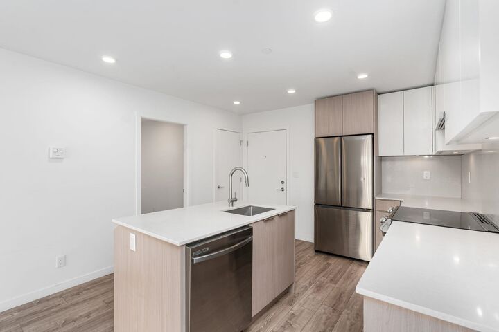 Property Photo: 13969 96 Avenue 209 BC V3T 4M2