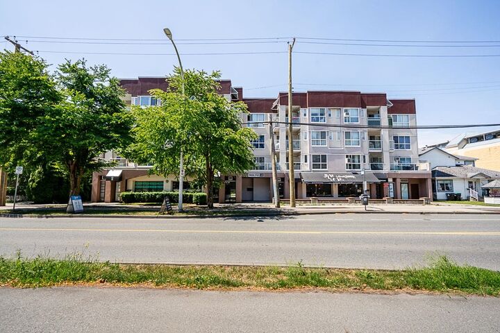 Property Photo: 5499 203 Street 206 BC V3A 1W1