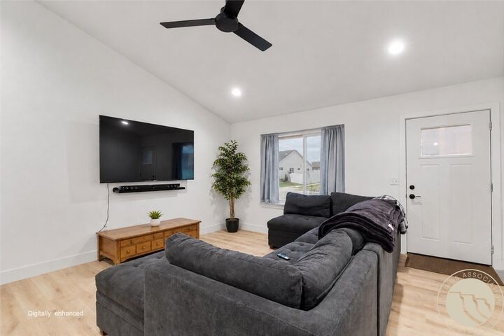 Property Photo: 984 Matador Ave MT 59105