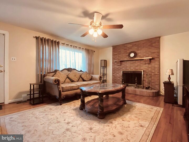 Property Photo: 17003 Croom Road MD 20613