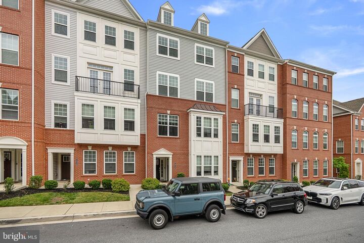 Property Photo:  7944 Potter Place A  MD 21075 