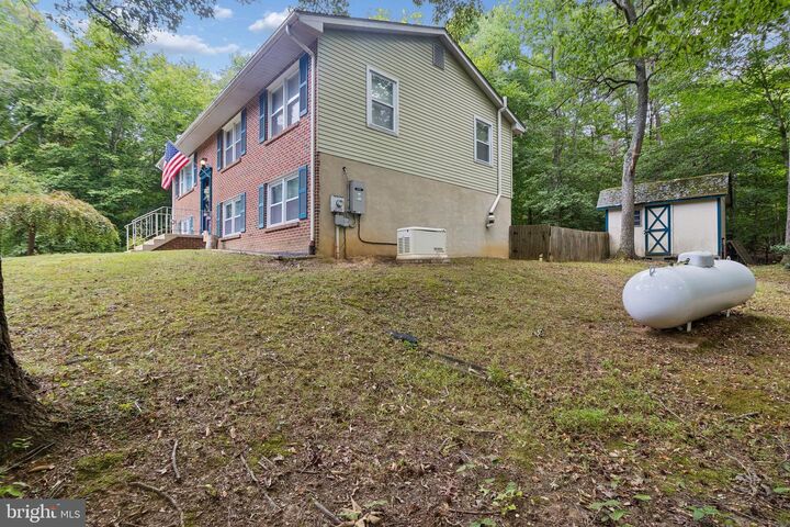 Property Photo:  6980 Rison Drive  MD 20640 