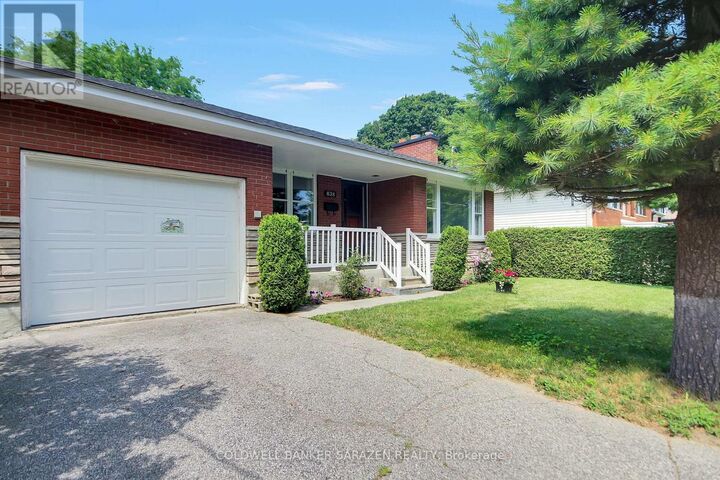 Property Photo:  838 Maplewood Avenue  ON K2B 5V5 