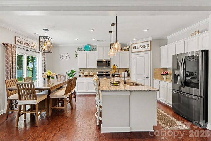 Property Photo:  11140 Comiskey Lane  NC 28273 