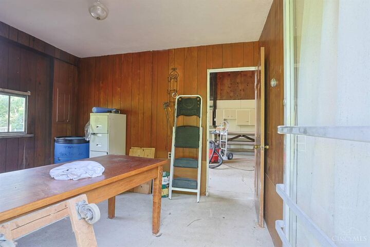 Property Photo:  9560 Lockwood Hill Road  OH 45247 