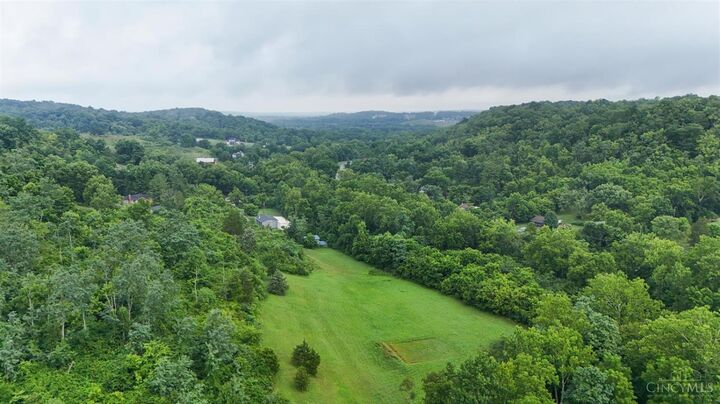 Property Photo:  9560 Lockwood Hill Road  OH 45247 