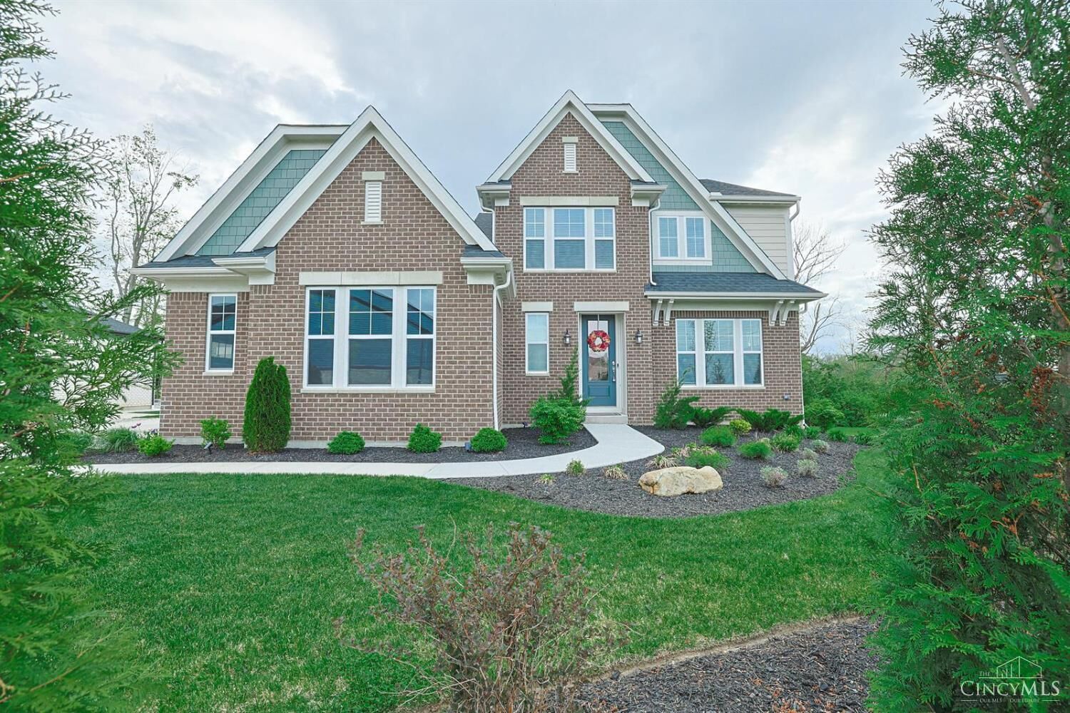 Property Photo:  5007 Bogey Court  OH 45036 