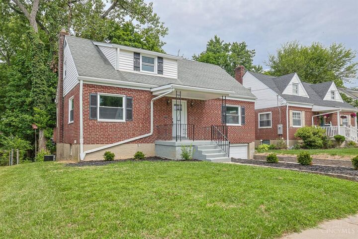 Property Photo: 7734 Bitteroot Lane OH 45224