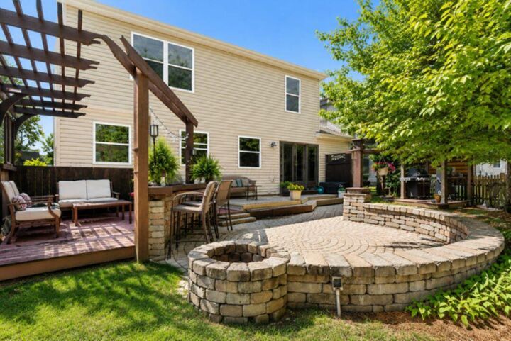 Property Photo: 3724 Pleasantbrook Drive OH 43026