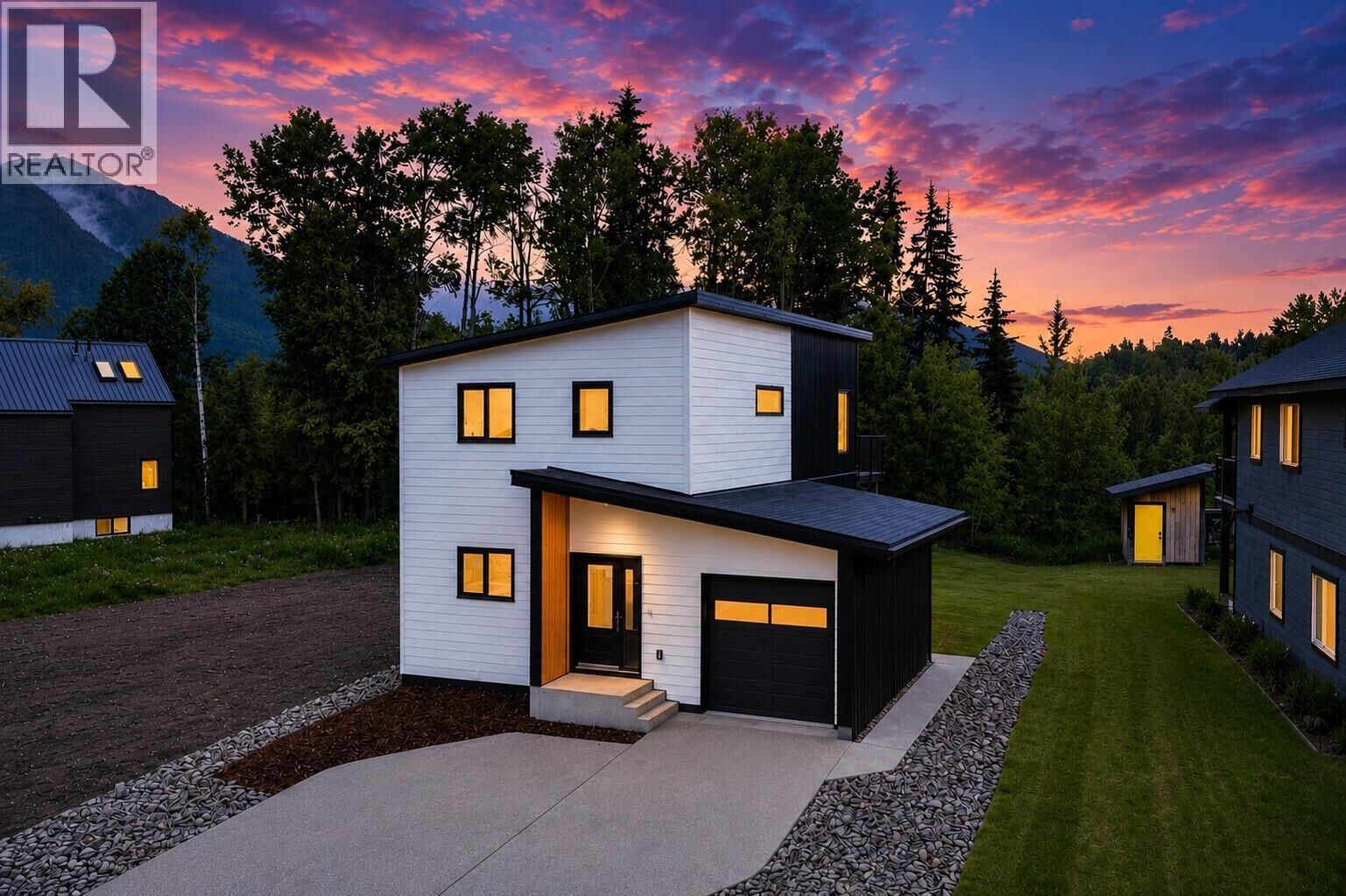 Property Photo: 113 Whitetail Drive BC V0B 1M4