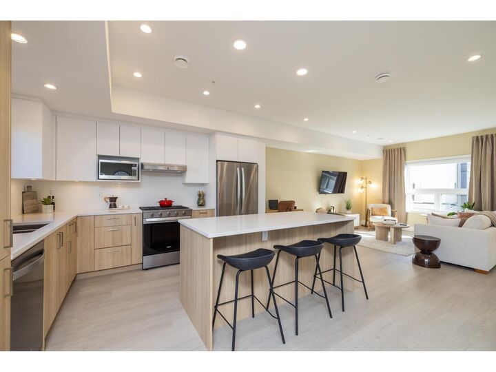 Property Photo: 7381 Preston Boulevard 98 BC V2V 1C5
