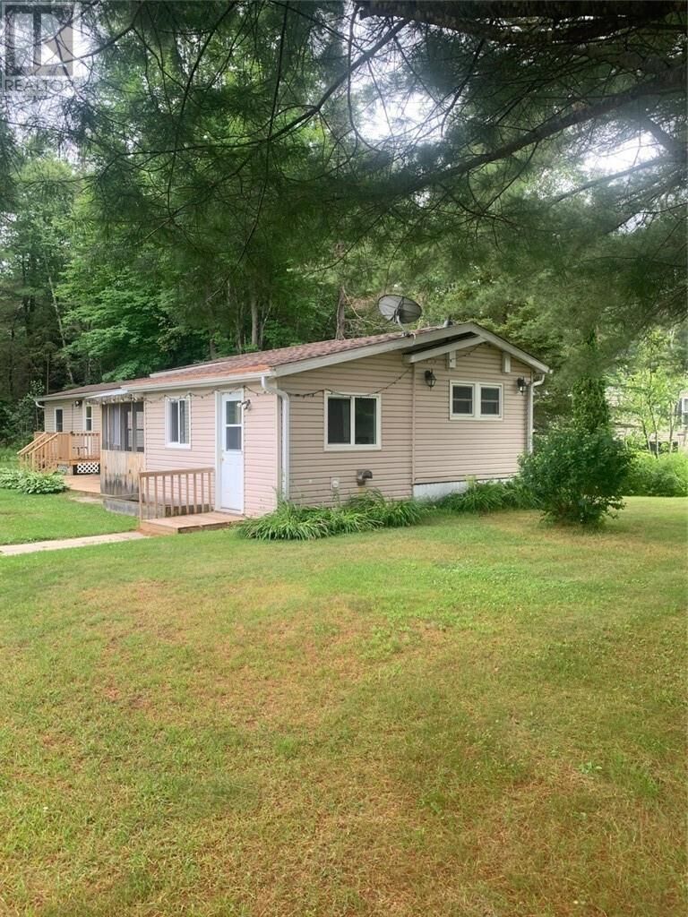 Property Photo:  15 Pinewood  ON P0P 1P0 