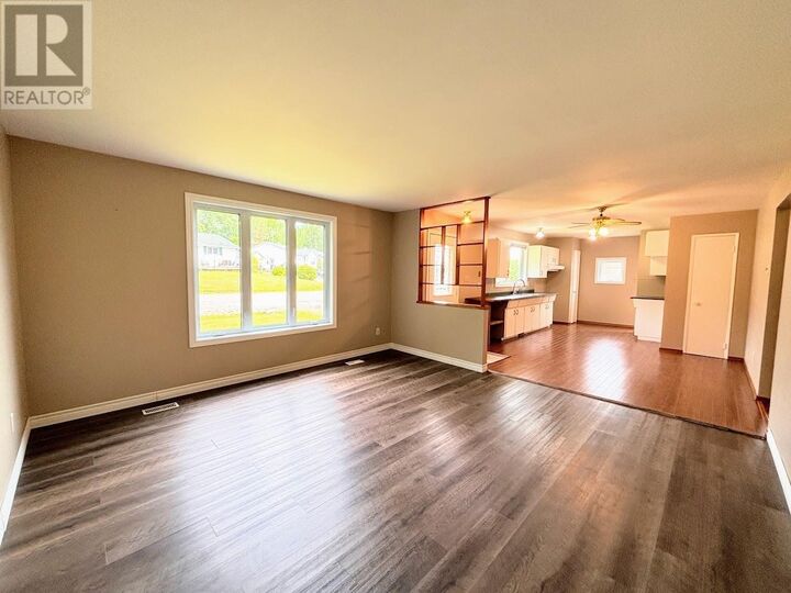 Property Photo: 62 Redwing Ave ON P0T 2C0