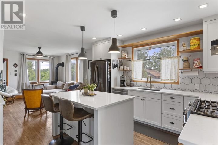 Property Photo: 3673 Hwy 11/17 ON P7K 0T1