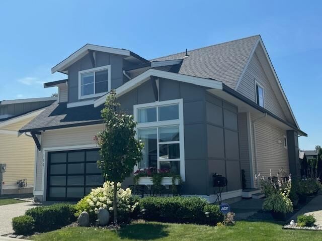 Property Photo: 46213 Hakweles Road 116 BC V4Z 0C5