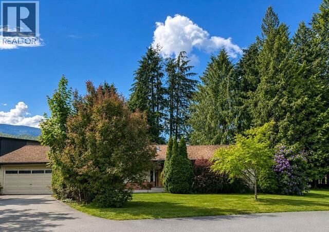 Property Photo: 1402 Amhurst Road BC V0E 2V0