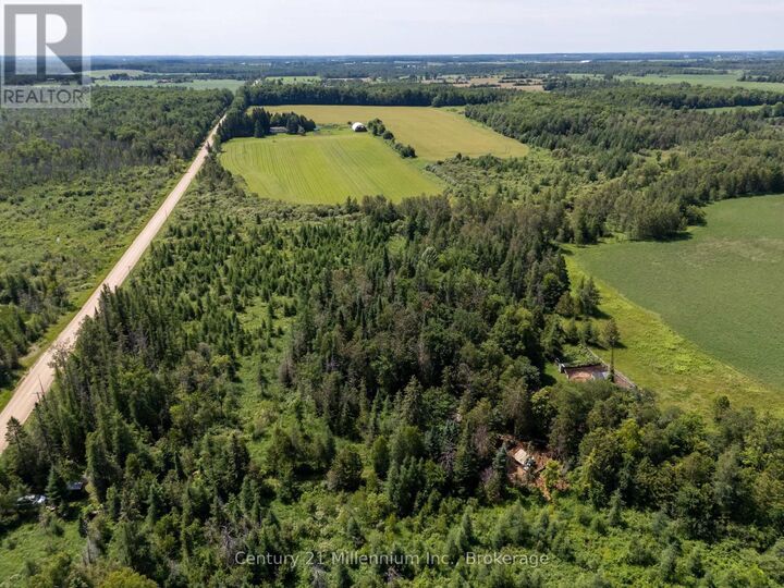 612608 Sideroad 61 — photo 1
