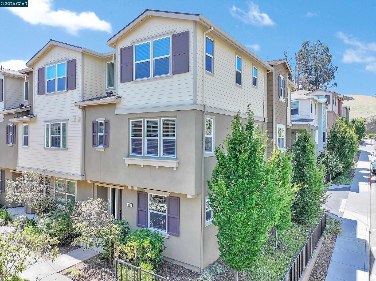 Property Photo: 601 Tierney Place CA 94553