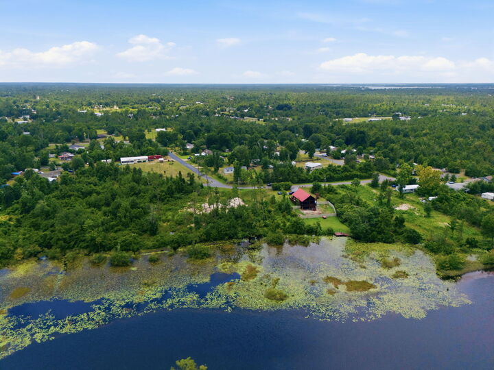 Property Photo:  9802 Creek Bank Drive  FL 32466 