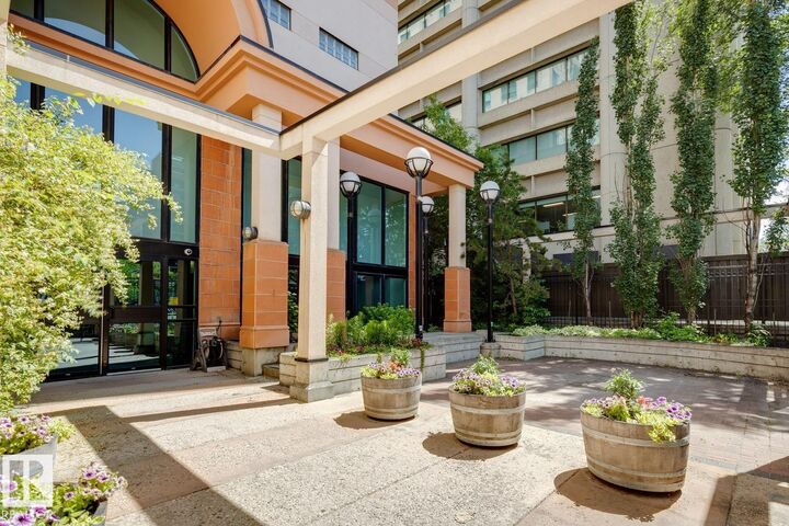 Property Photo:  9939 109 Street NW 806  AB T5K 1H6 